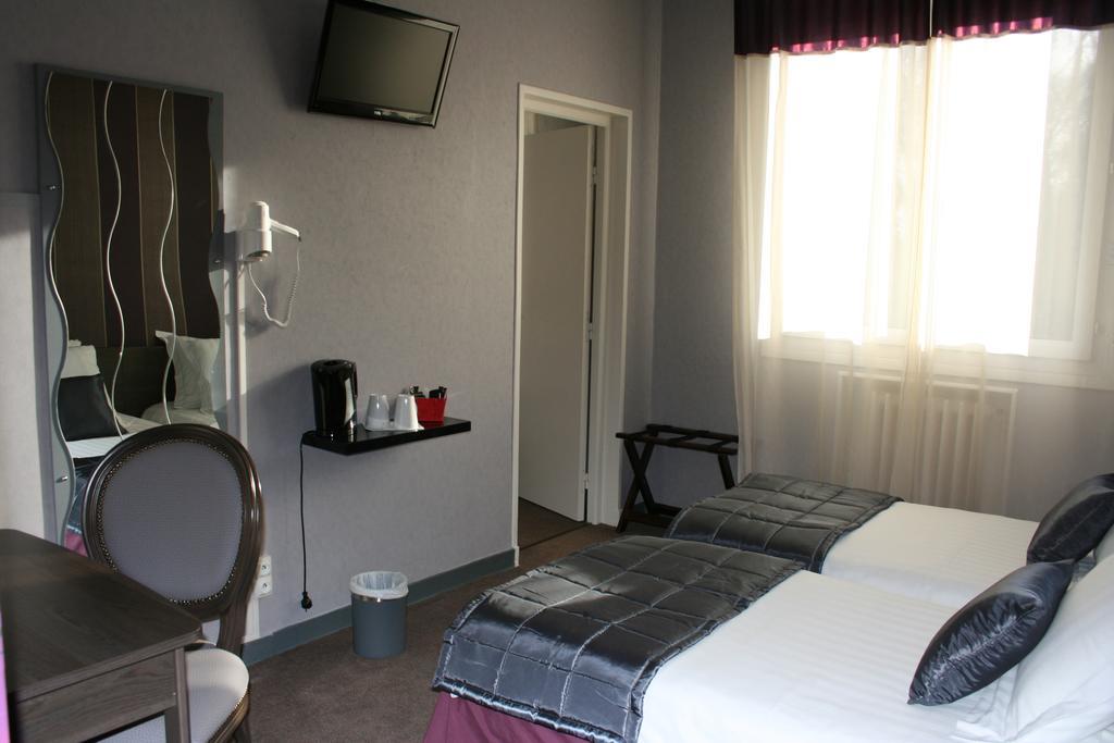 Hostellerie De La Quenoeuille Marquise Værelse billede
